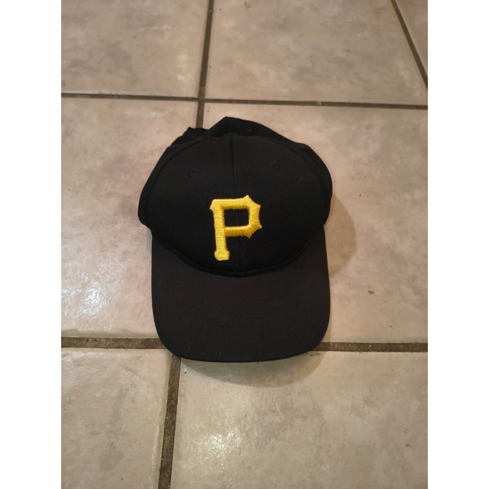 Pittsburgh Pirates MLB Team MLB Black Gold "P" Baseball Cap Hat Stretch Fit